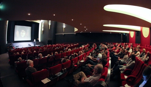 Restaurierte Fassung von  Das Cabinet des Dr. Caligari feierte Wiesbaden-Premiere in der Caligari FilmBühne